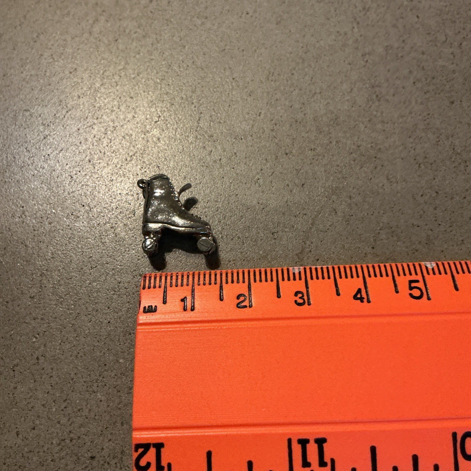 Silver Finish 3D Roller Skate charm