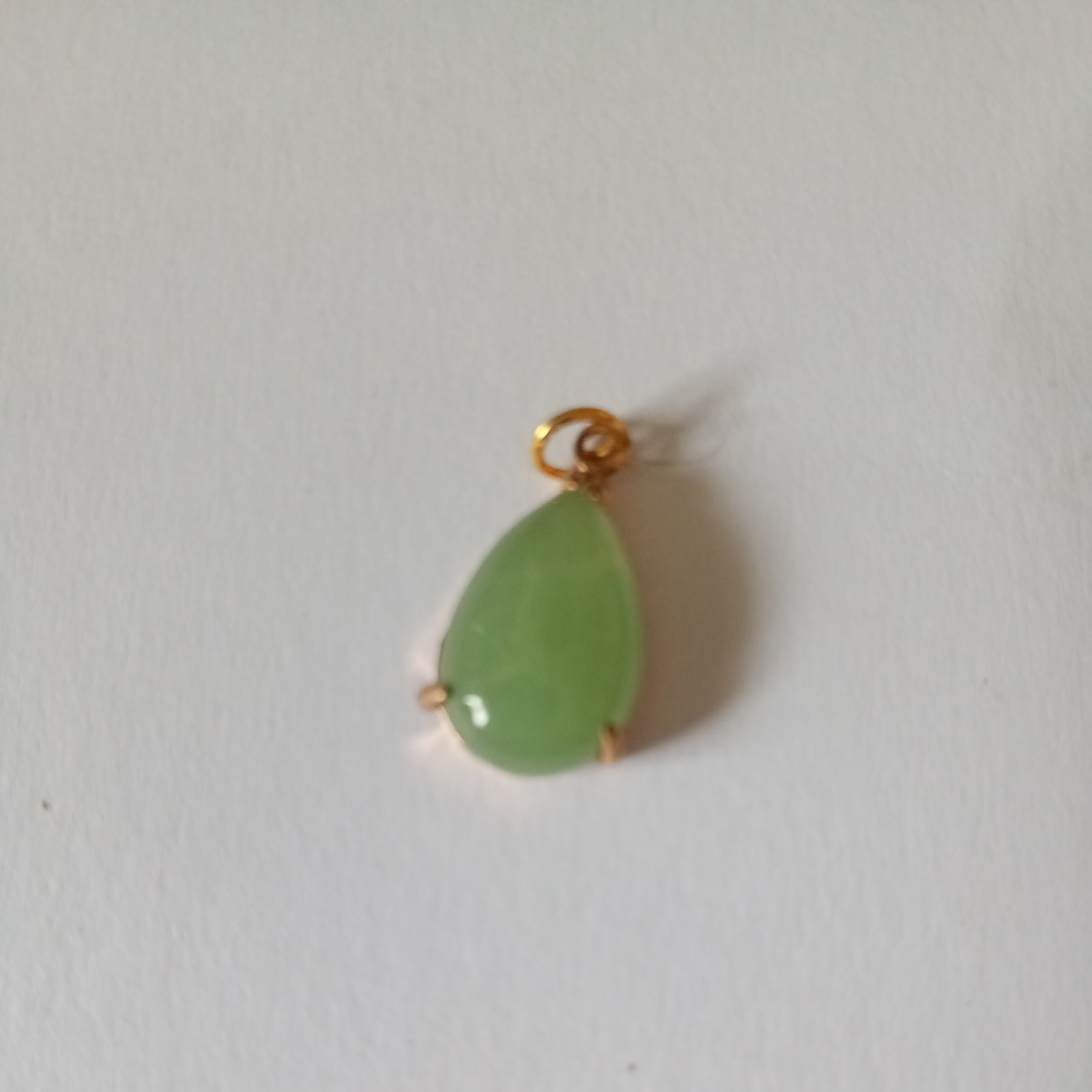 Green Jade Pendant water drop 9ct gold bezel Settings