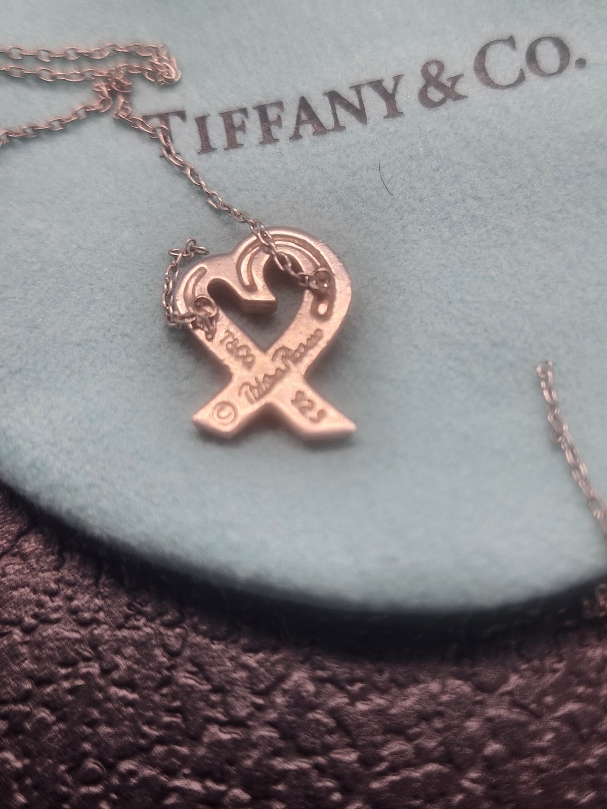 READ DESCRIPTION:Tiffany & Co. Paloma Picasso Loving Heart Ribbon Pendant