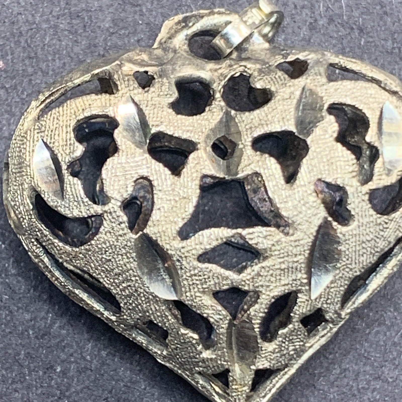 Sterling Silver 925 Lot Necklace Pendant Charm GG4 Puffy Heart Love Anniversary