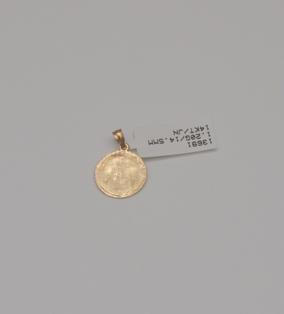 14k Yellow Gold Caridad Del Cobre Words On Round Charm Pendant 14.5 mm 1.2 gr Q1