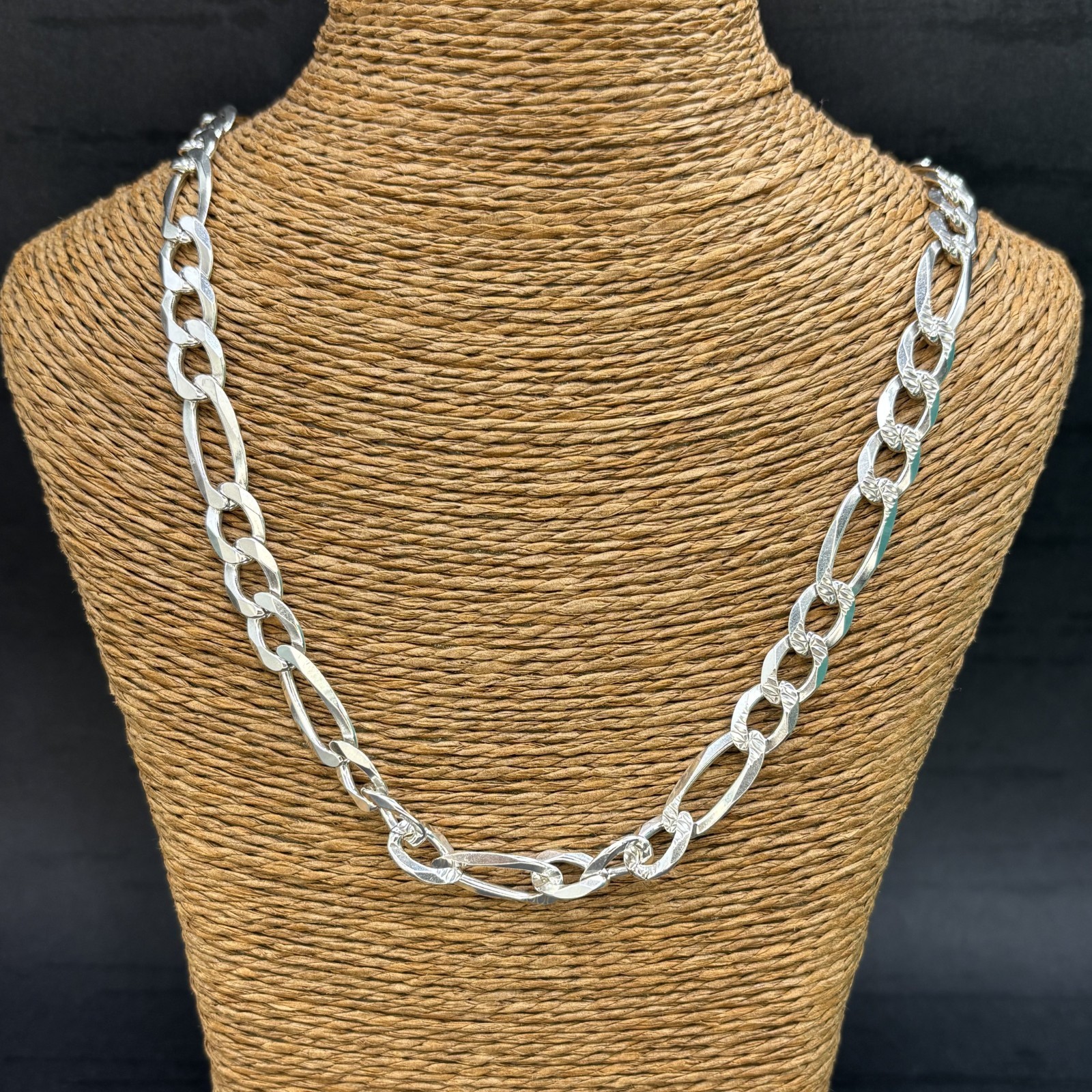 925 Sterling Silver, Figaro Link Chain, 45.2grms, 24”long, 8.0mm