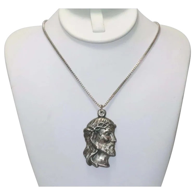 Vintage Jesus Christ Necklace