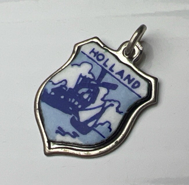 835 Sterling Silver Retro Pendant Charm Holland Enamel Windmill Blue Shield