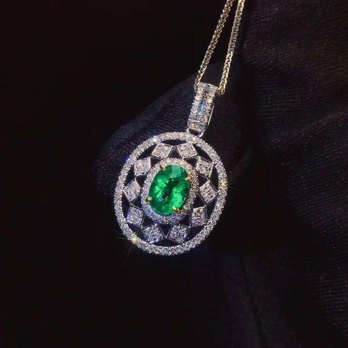 3 CT Oval Cut Green Emerald Teardrop Pendant Necklace 14K White Gold Finish