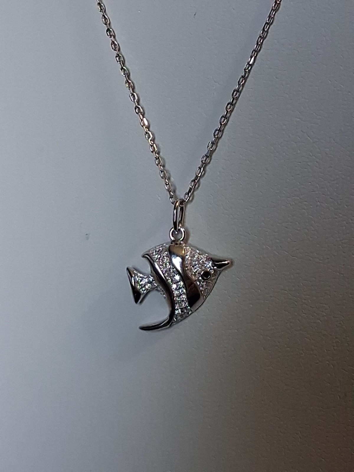 1.50 CTW Moissanite Angelfish Pendant Necklace 925 Sterling Silver 16”-18” Chain