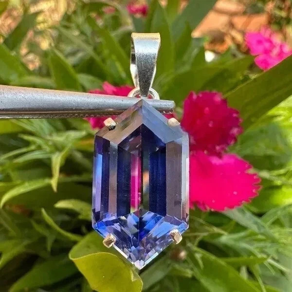 Natural 21 Ct Blue Sapphire Solid Silver Fancy Cut Pendant Certified Gemstone