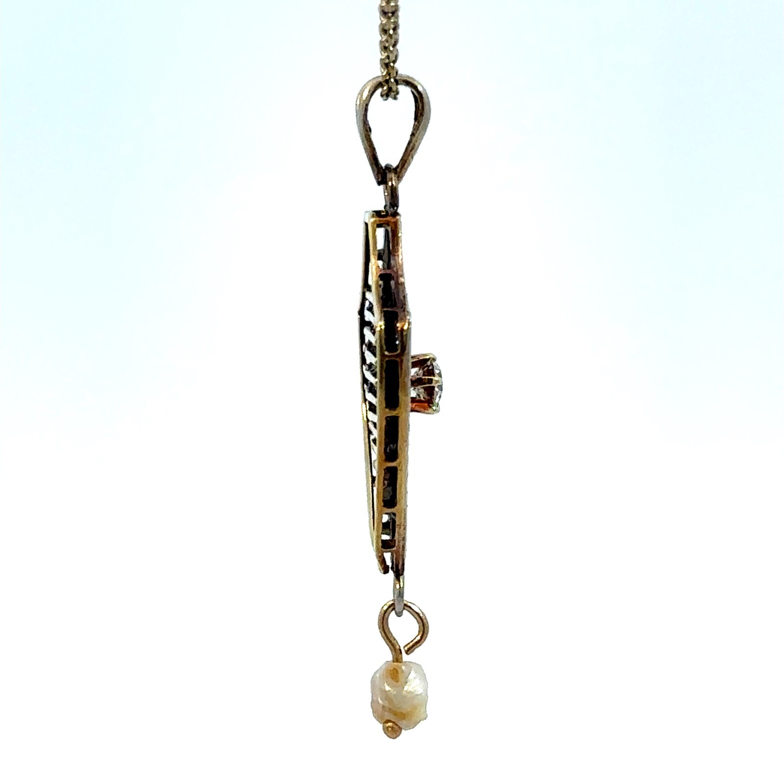 Vintage 14K Yellow Gold Diamond and Pearl Shield-Like Pendant Necklace 16″