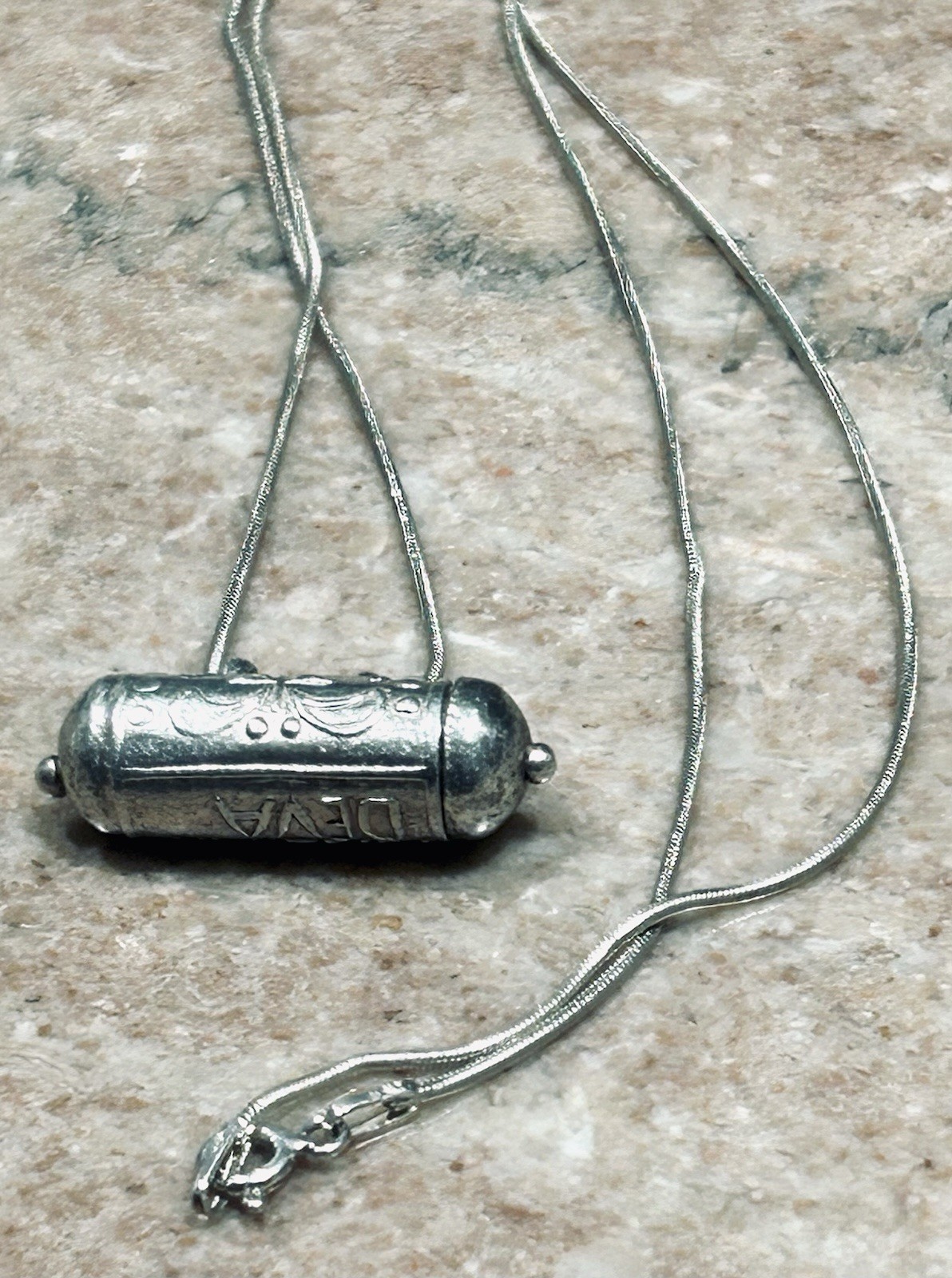 Sterling Silver Divine Protection Amulet Pendant Necklace 5.88 Grams 18”