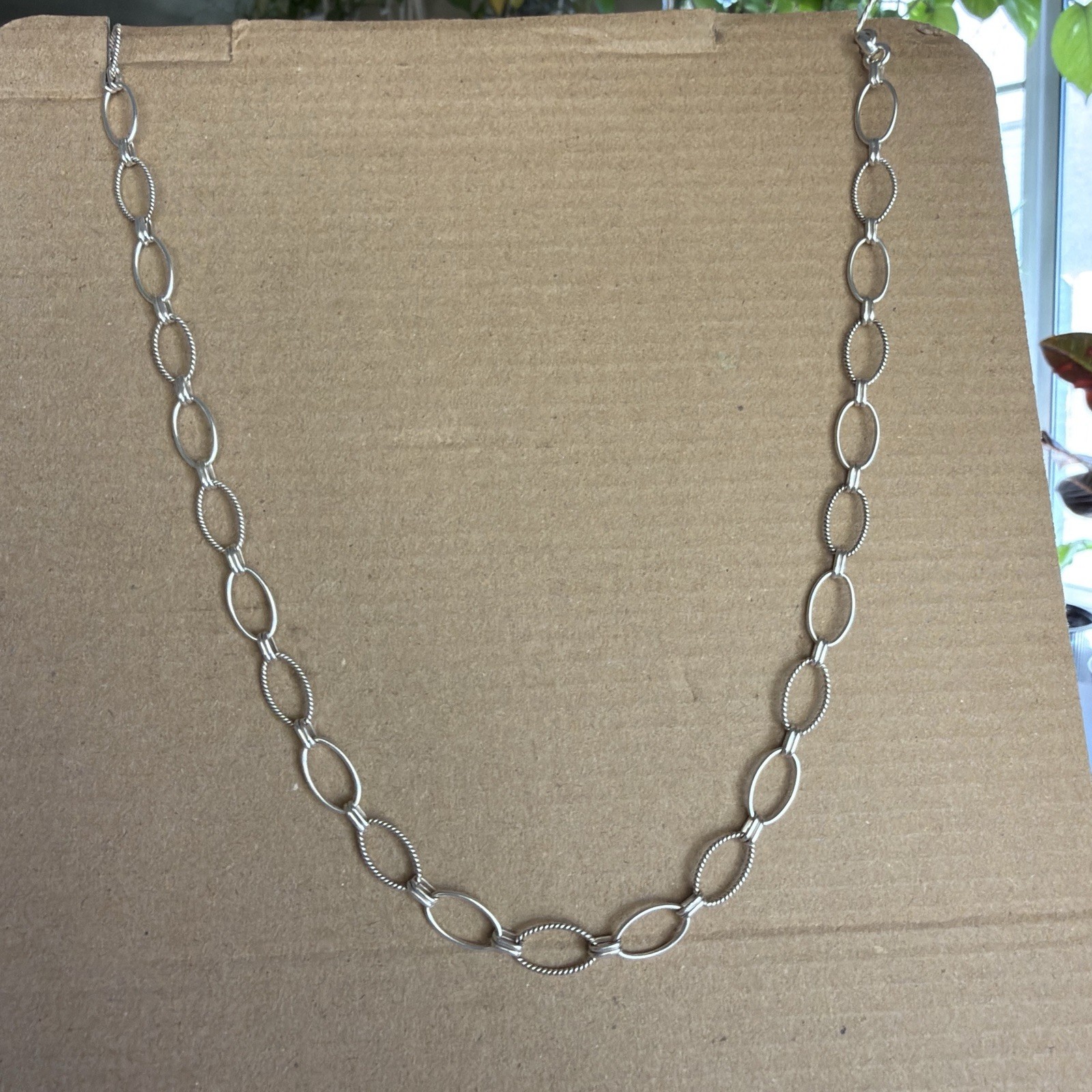 Vintage Sterling Silver 925 Oval Link Chain Necklace Textured Toggle Clasp