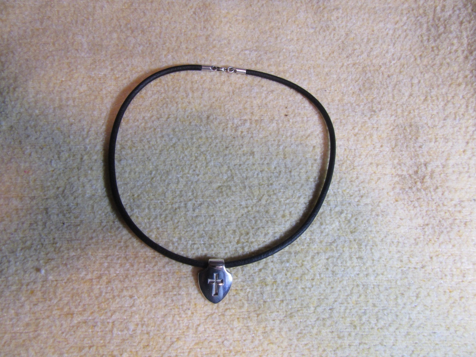 James Avery Retired 925 Shield Cross Pendant & 20″ Long Cord Necklace 4mm