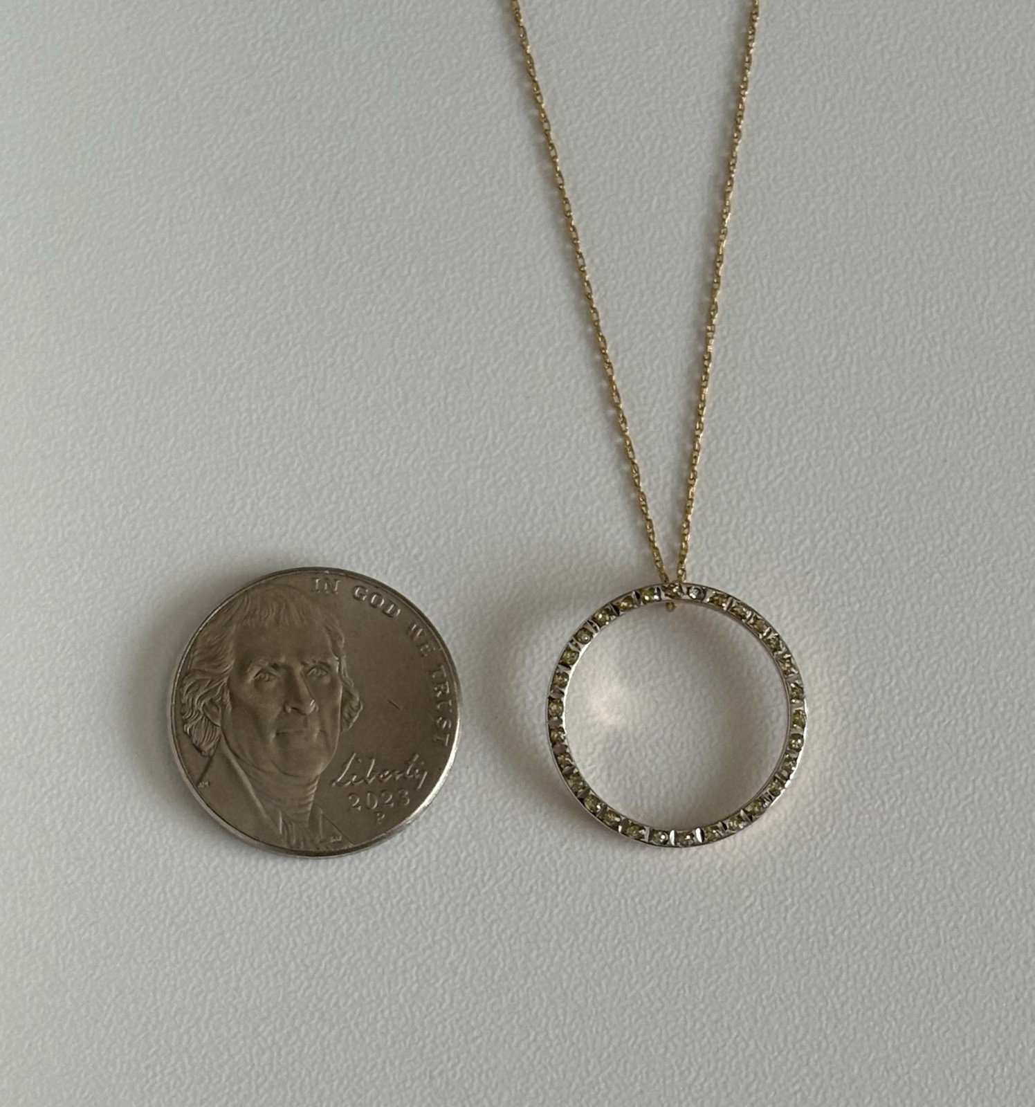 14k Yellow and White Gold Round Circle Pendant 18” Chain Necklace Designer SLC