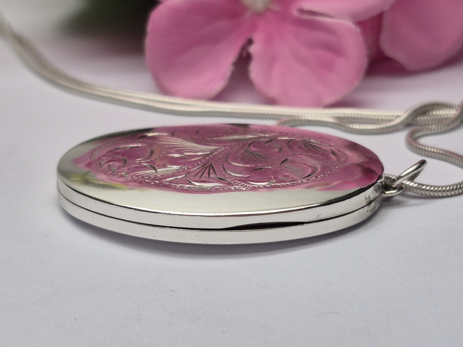 LOCKET – Sterling Silver Oval Double Photo Locket / Keepsake Necklace.