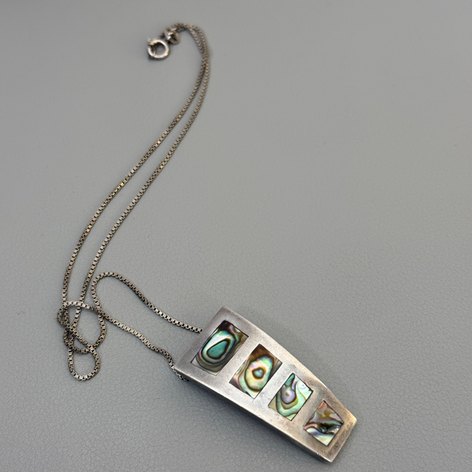 925 Sterling Silver Abalone Shell Pendant Necklace 16″ Box Chain Vintage Italy