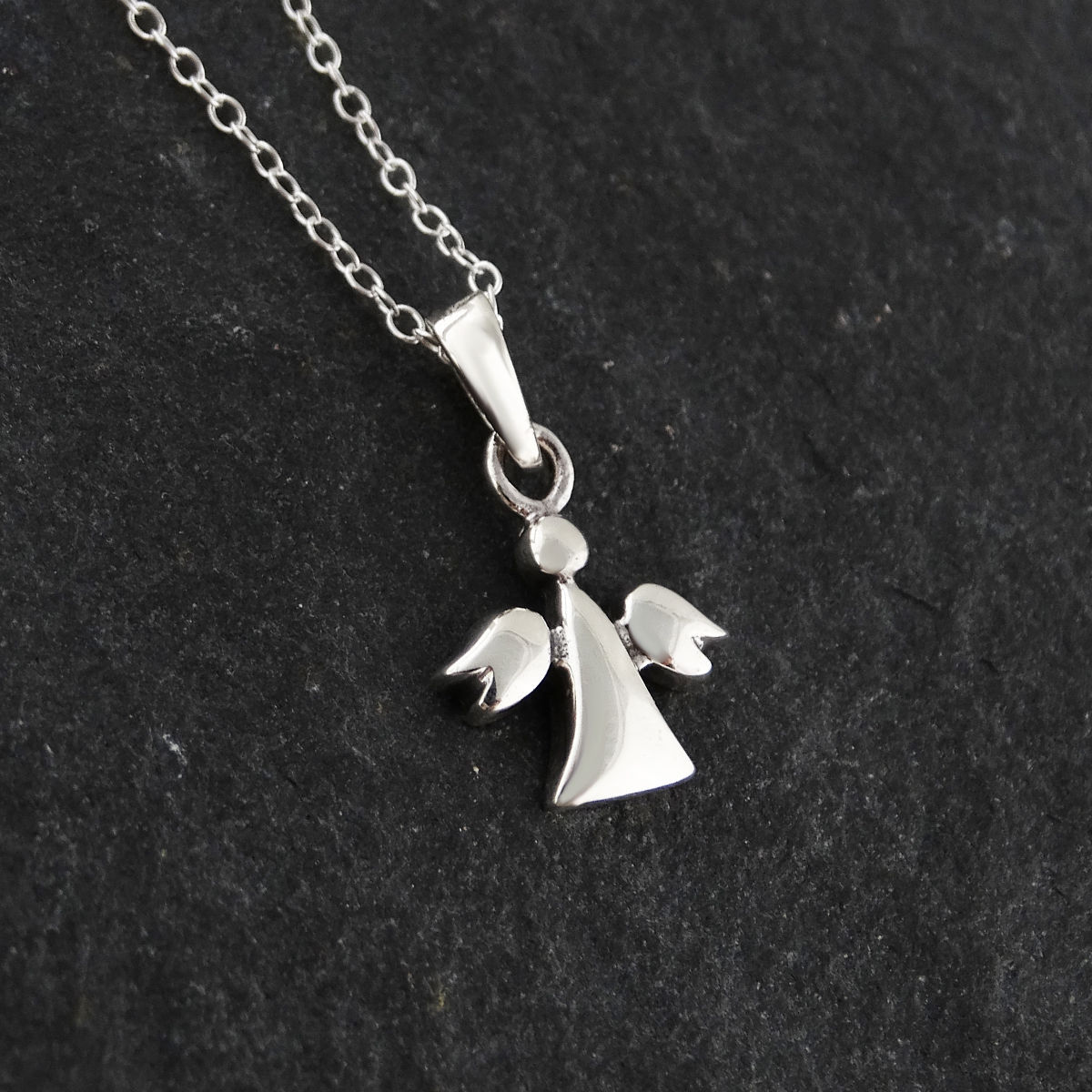 Tiny Guardian Angel Pendant Necklace – 925 Sterling Silver – Angels Protect NEW