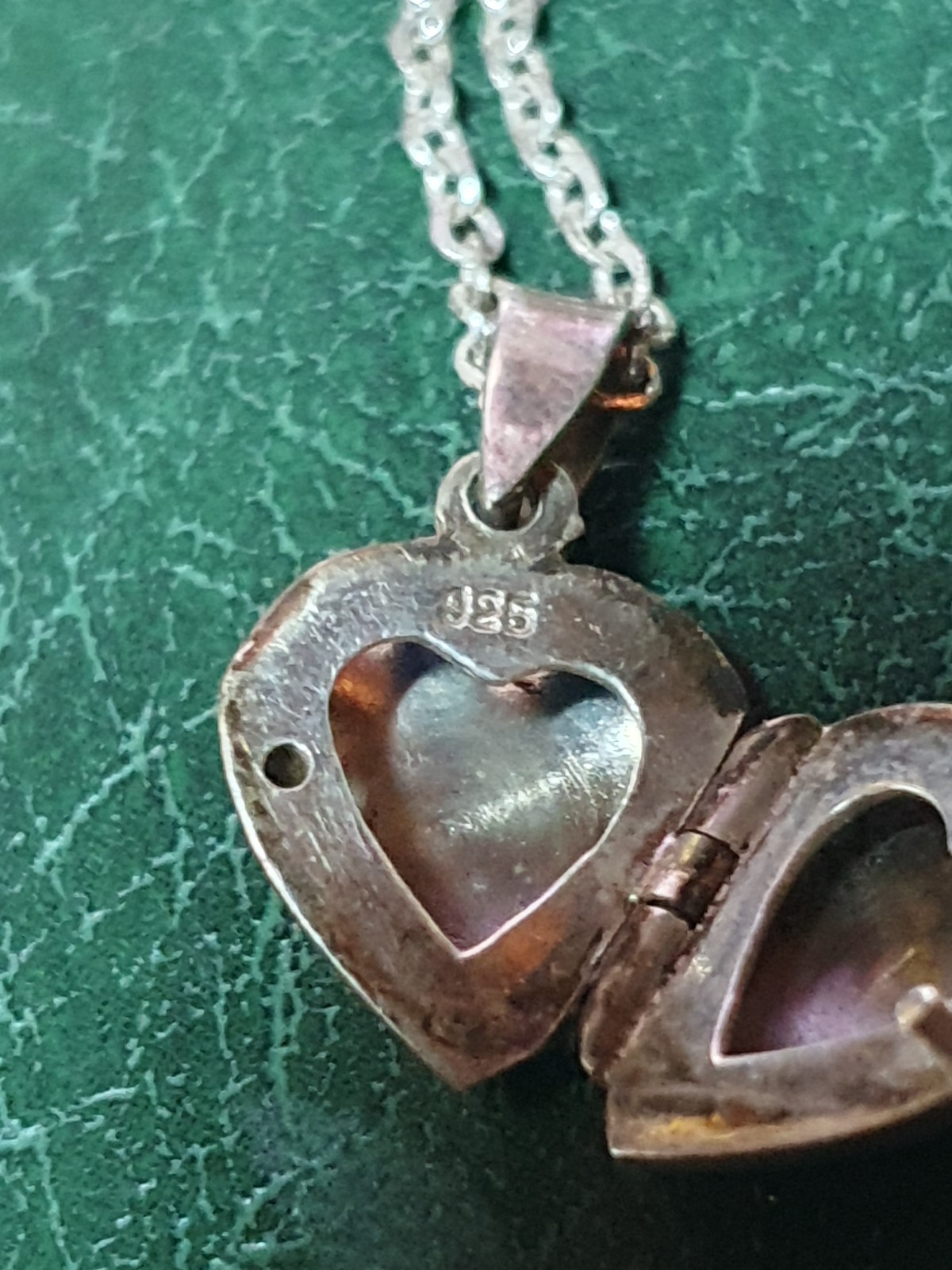 Vintage Sterling Silver Love Heart Photo Locket Pendant & Chain (not marked)