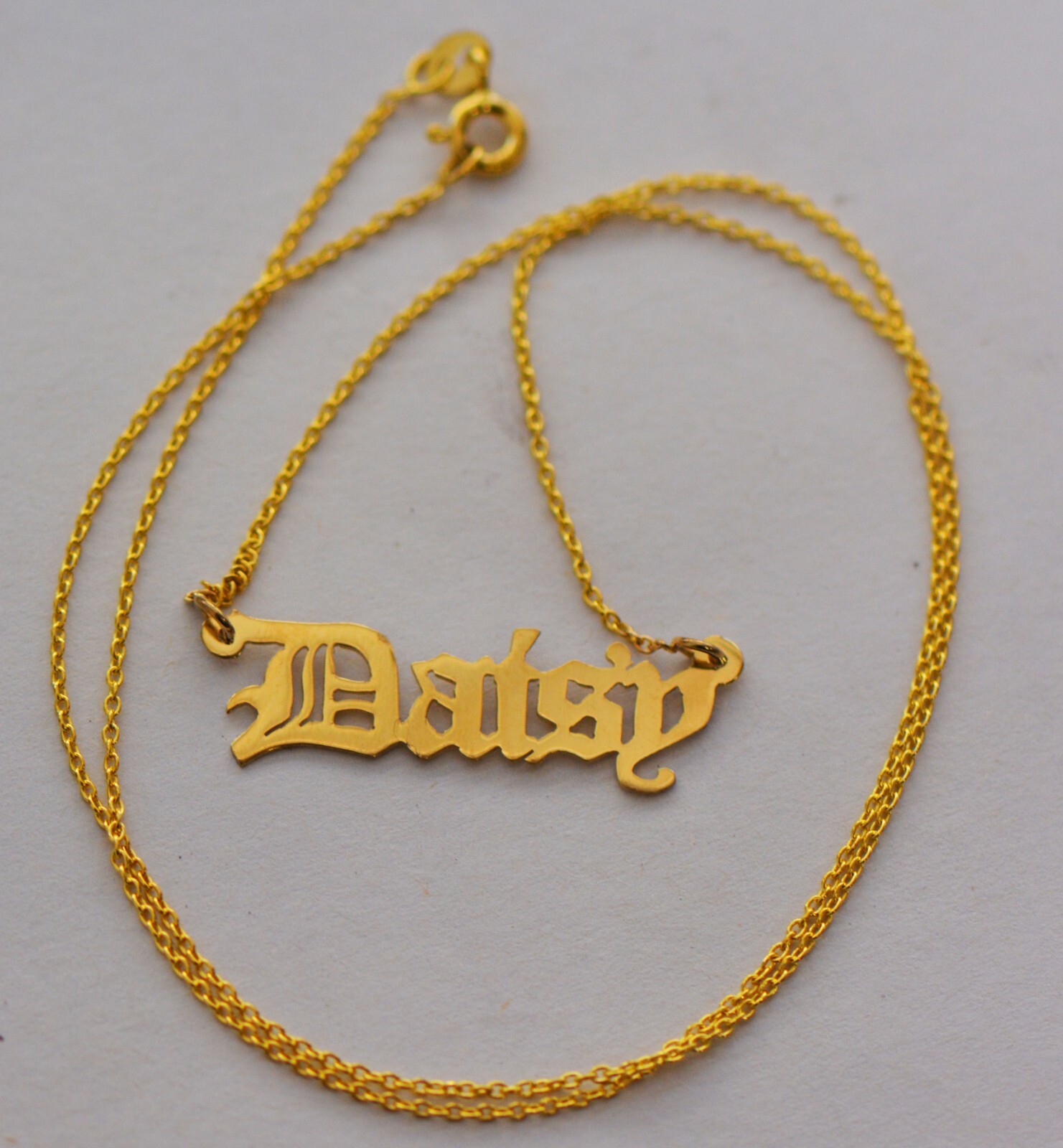 14K Solid Yellow Gold Personalized Custom Name Necklace-Old English Font