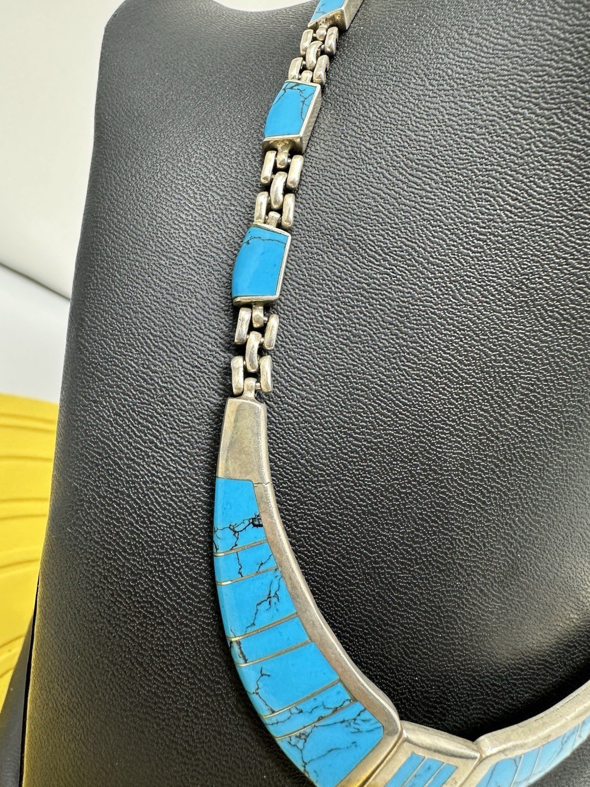 Sterling Silver Turquoise Pendant Choker Necklace 57g 17 In Modern Elegant Chic