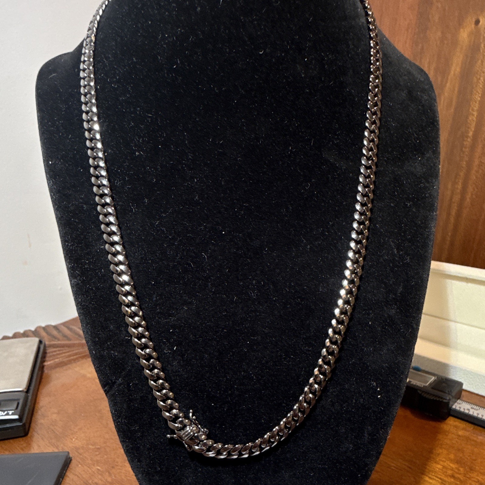 Miami Cuban 6mm 20” (44g) Black Rhodium Platinum Finish over SOLID 925 Silver