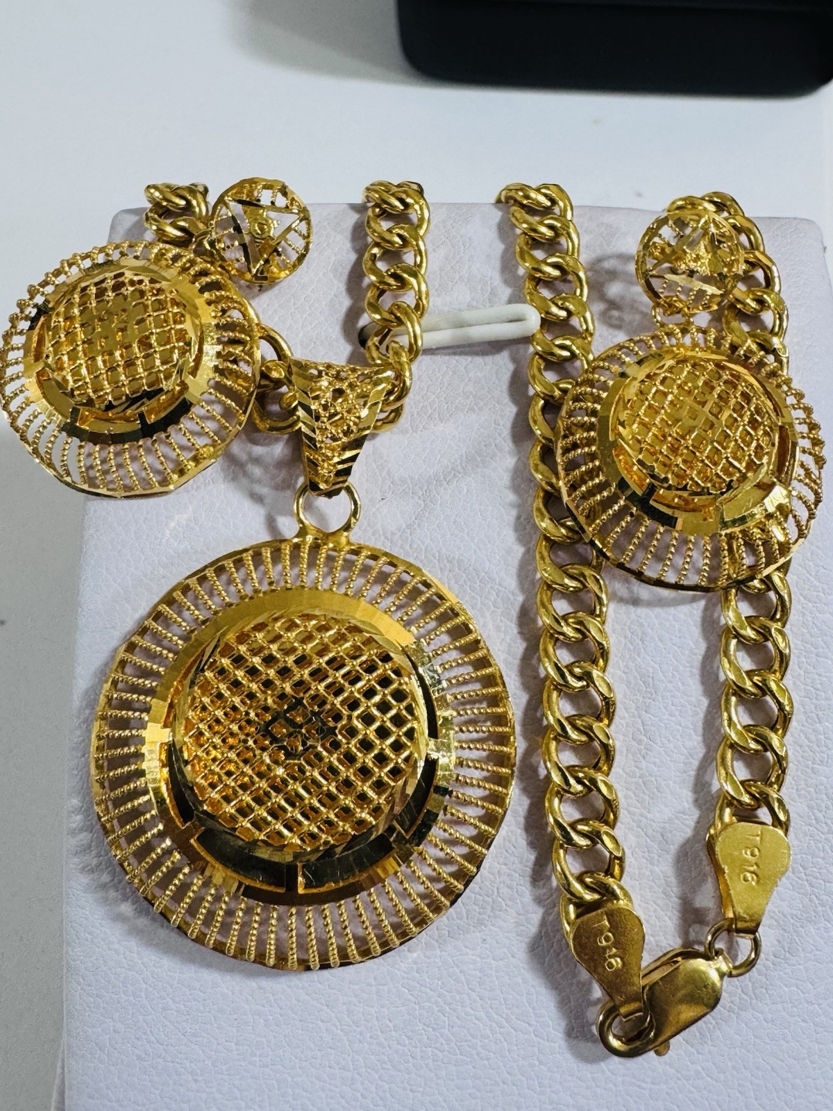 22K 916 Real Gold 18”/18.5” long Round Earring Set Necklace 21.24g 5.5mm WOMENS