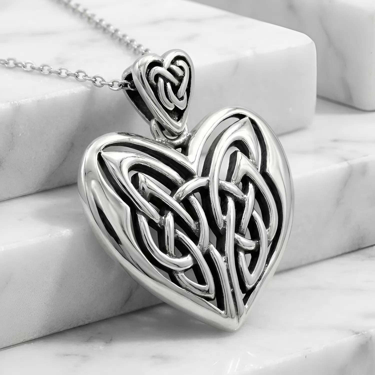 Celtic Love Knot Pendant Necklace 20″ – .925 Sterling Silver Irish Heart Jewelry