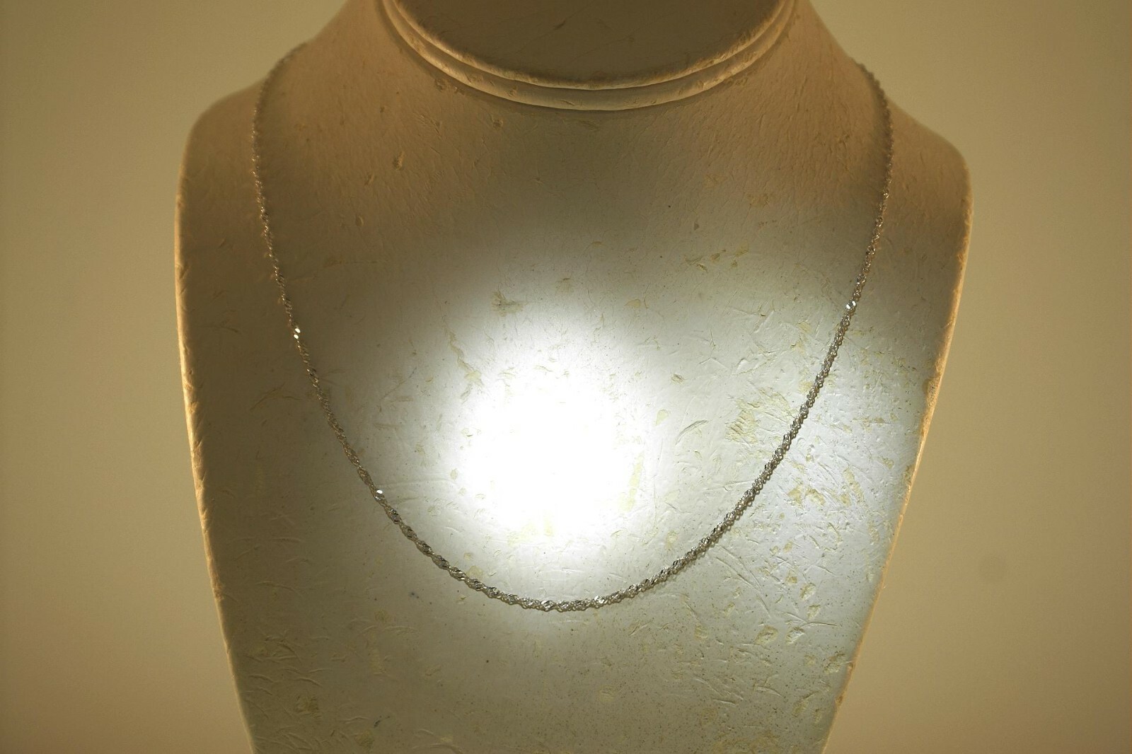 1.5MM SOLID 14K WHITE GOLD DIAMOND CUT SINGAPORE CHAIN NECKLACE 16-24″ 1.7-2.5GR
