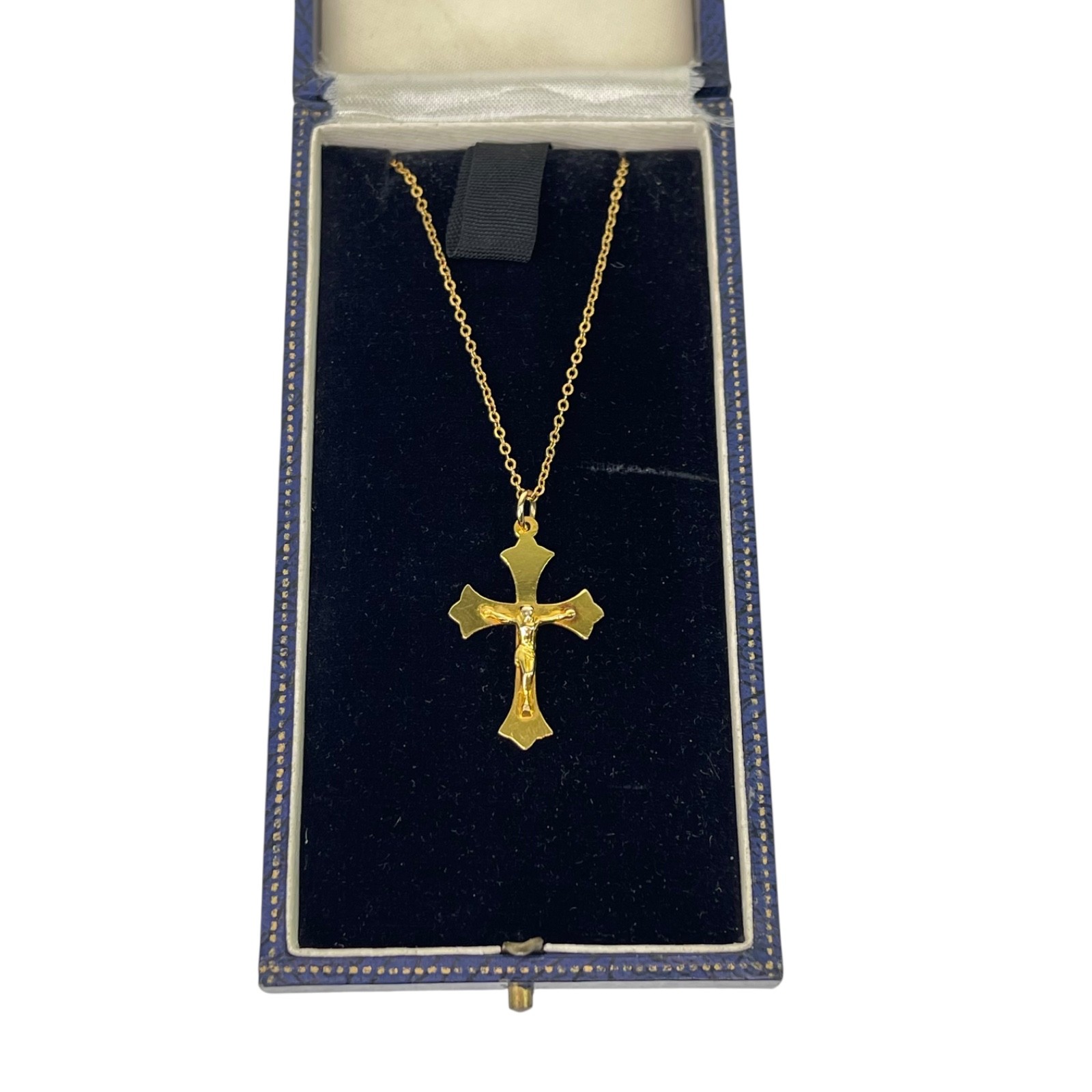 9ct 375 Yellow Gold Cross Pendant AJH Birmingham Vintage – Chain info unknown