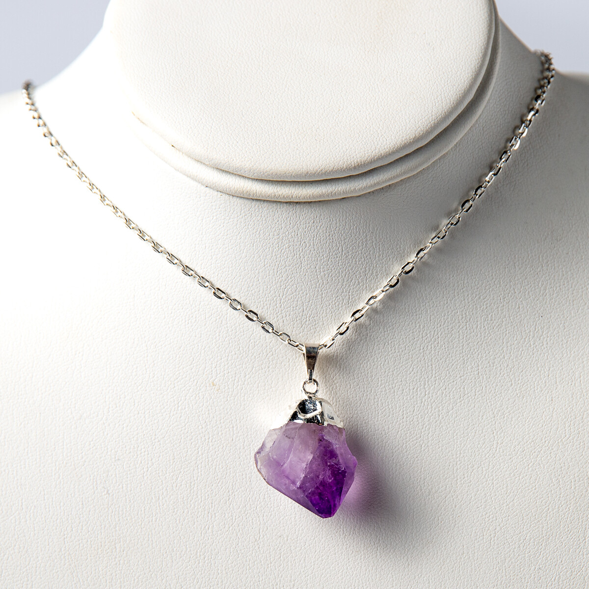 Fashion Purple Rough Amethyst Natural Crystal Point Necklace Pendant and Chain
