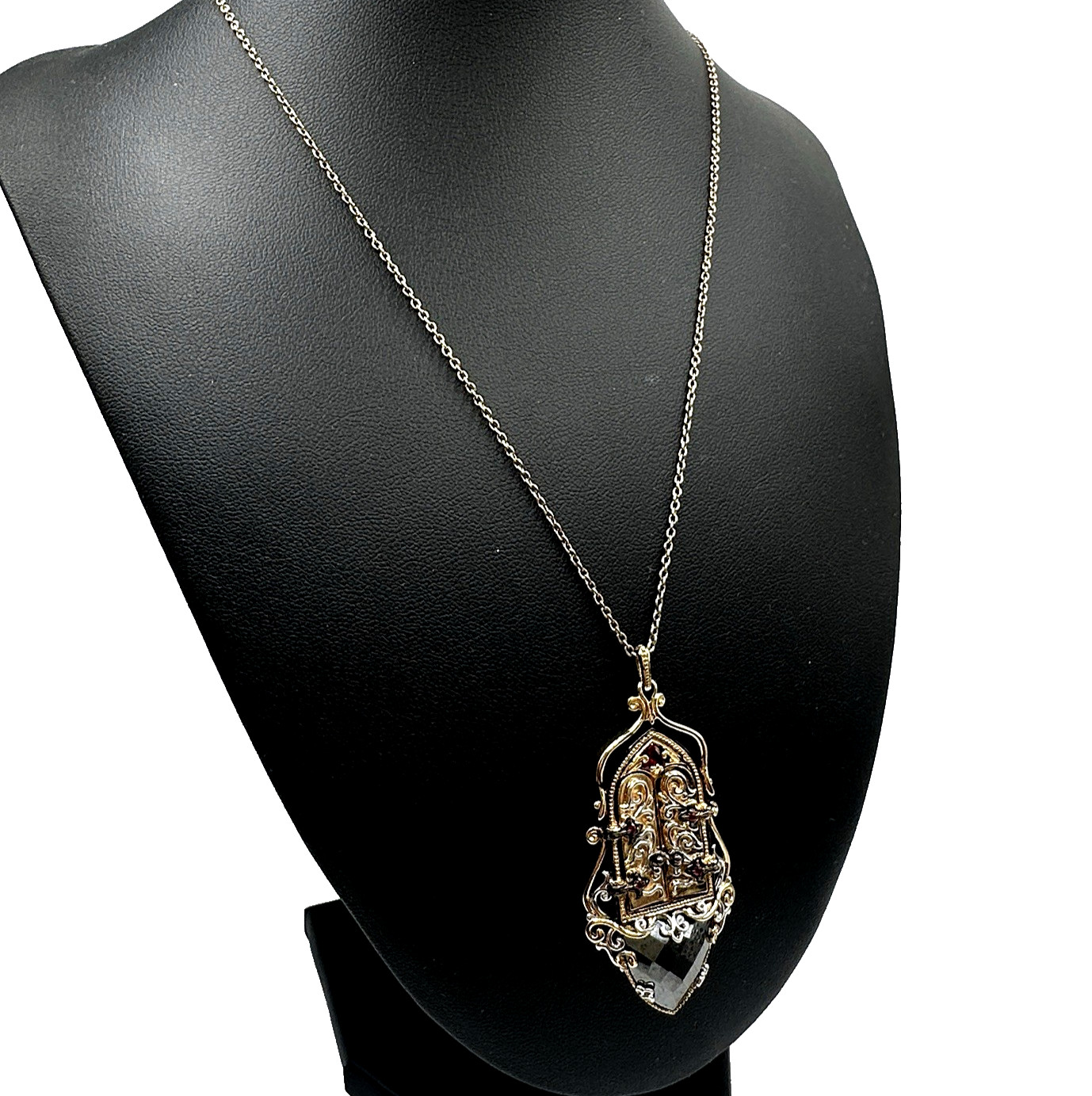 Michael Valitutti Sterling Silver Garnet Black Gemstone Opening Door Pendant 18”