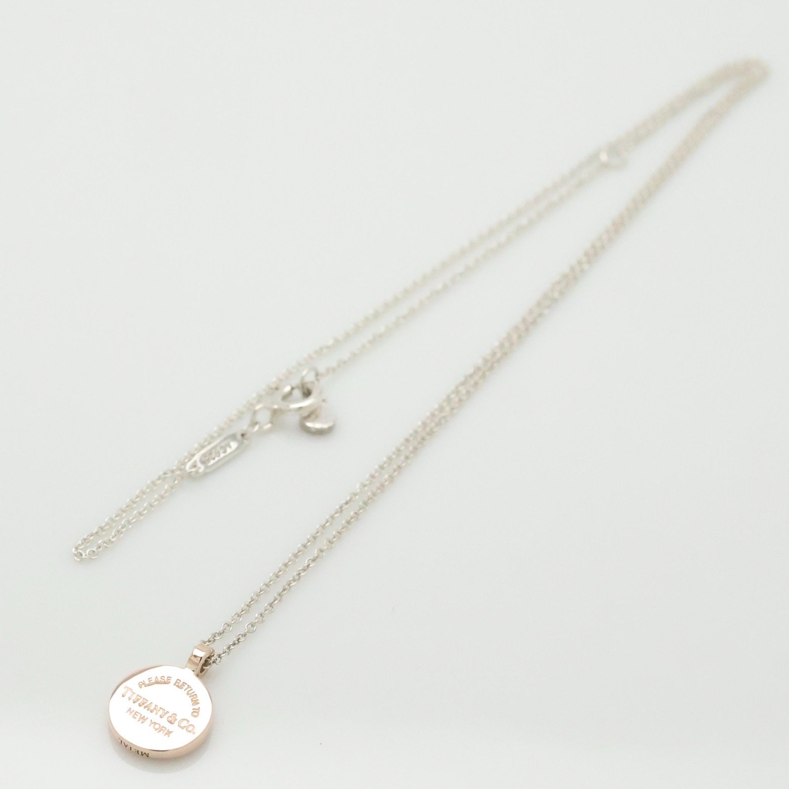 Authentic Tiffany & Co. Return to Round Necklace Silver 925 & Rubedo w/Pouch