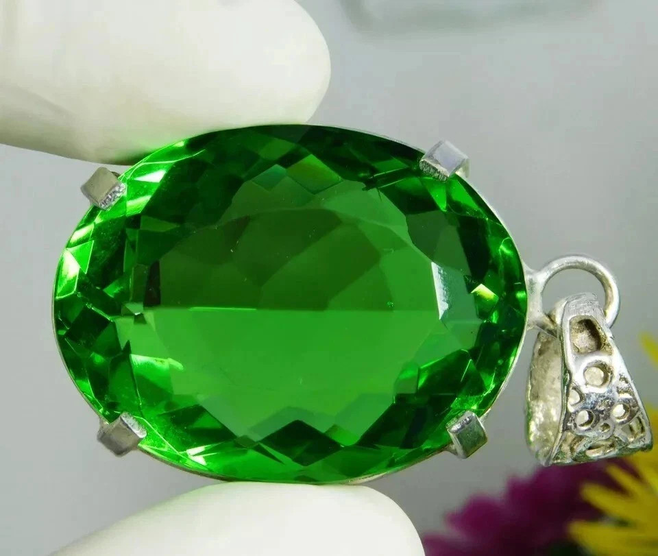 67 Ct Green Topaz Oval Cut Sterling Silver Certified Gemstone Pendant Jewelry