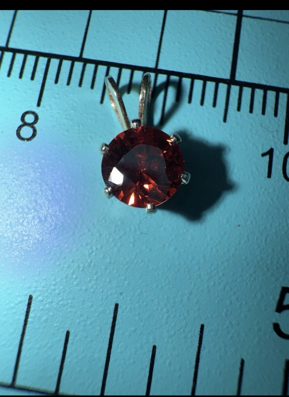 Vintage 14k Yellow Gold Pendant with Natural Round Red Garnet Prong Set