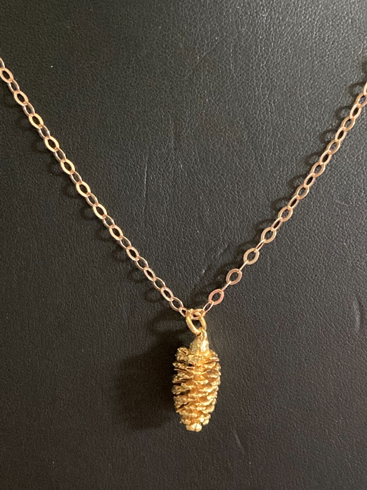14K RG over .925 24″ Oval Link Chain Necklace w/ Goldtone Pine Cone Pendant