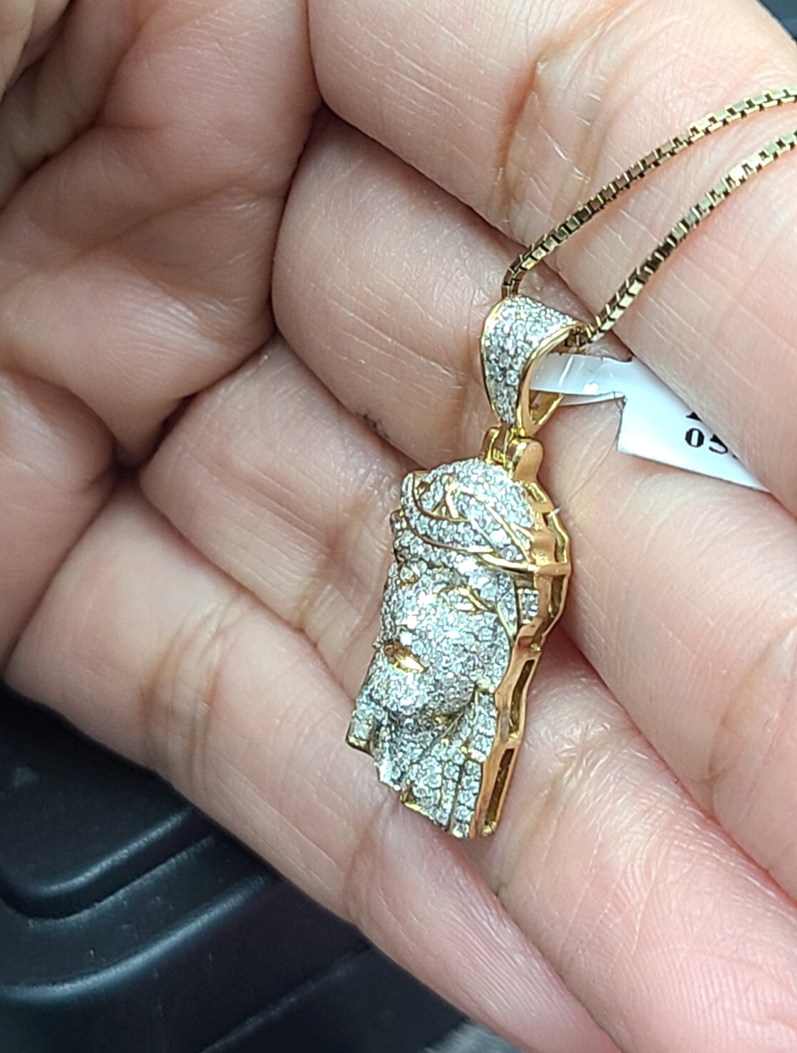 10K Yellow Gold Genuine Natural 0.85ctw Diamonds, Jesus face Pendant Charm 26mm