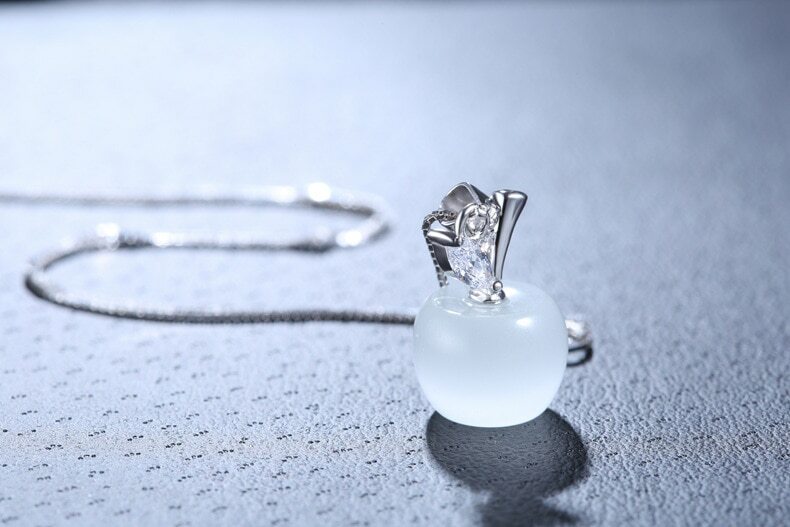 925 Sterling Silver pendant apple with a leaf without chain DL297W