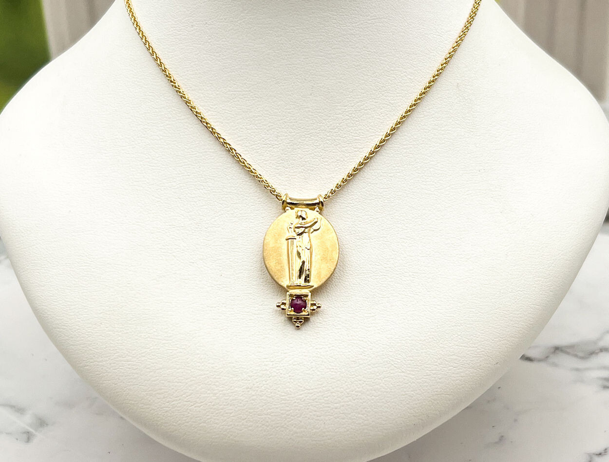 TAGLIAMONTE (2192N) 925SS/YGP Cameo Necklace*Ruby*Euterpe*Reg.$200