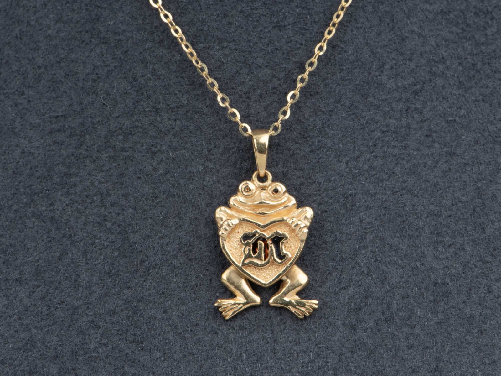 14K Gold Vintage Frog Charm with Dangle Movable Legs Enamel Initial M? Cute