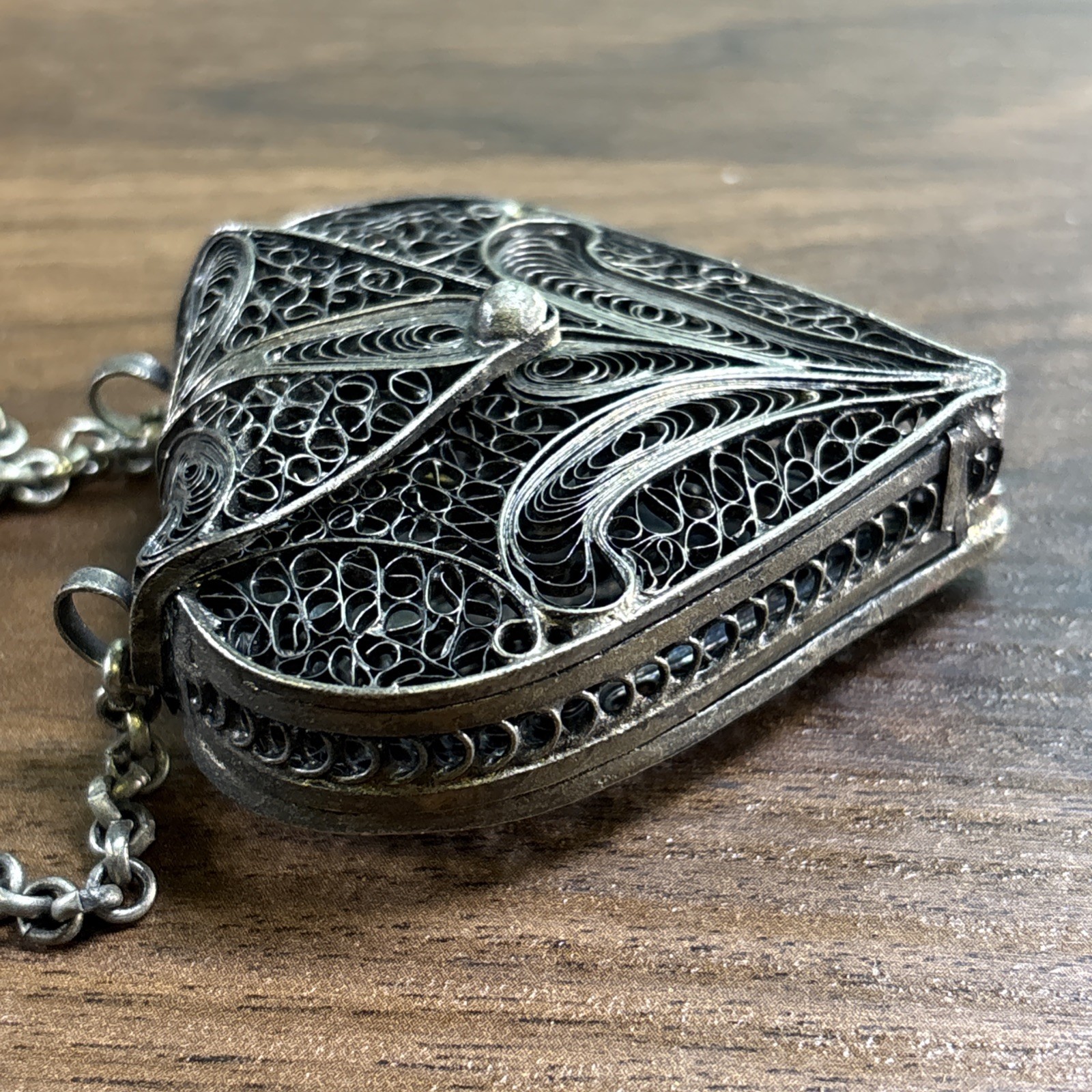 Hand Crafted Silver Filigree Hinged Heart Shape Pendant Locket Box 1.5″ x 1.5″