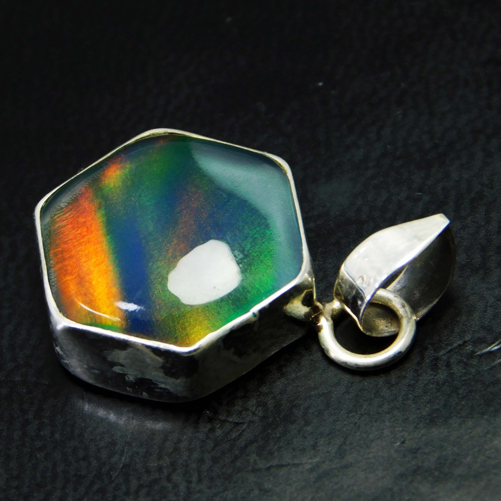 Certified 17.10 Ct Natural Aurora Opal Hexagon 925 Silver Pendant Jewelry Gift