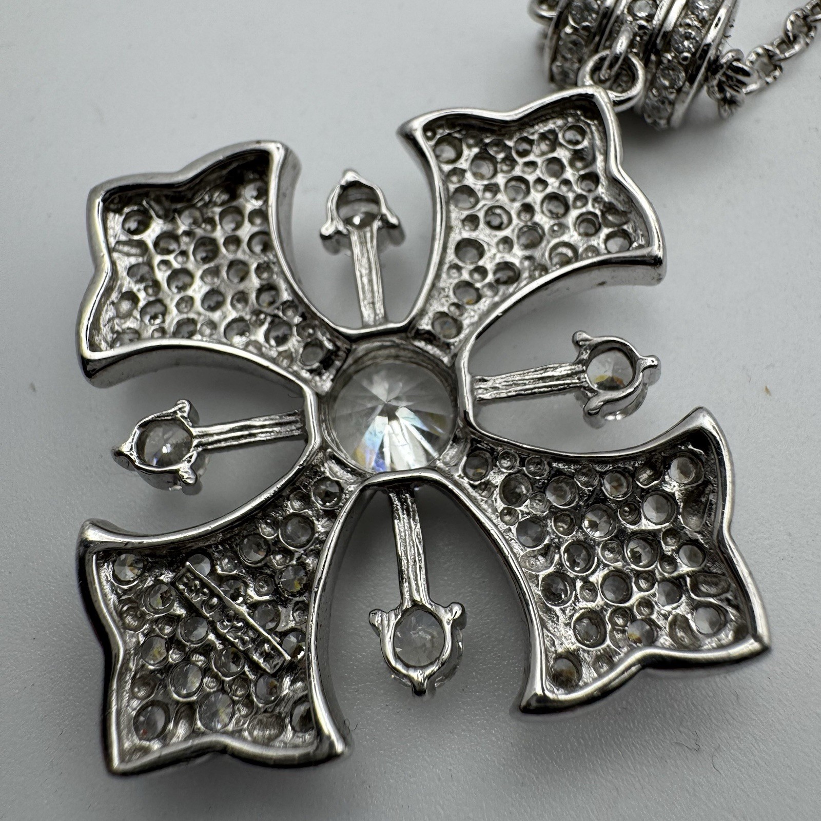 ESPO Joseph Esposito 925 CZ Sterling Silver Maltese Cross Necklace Magnetic