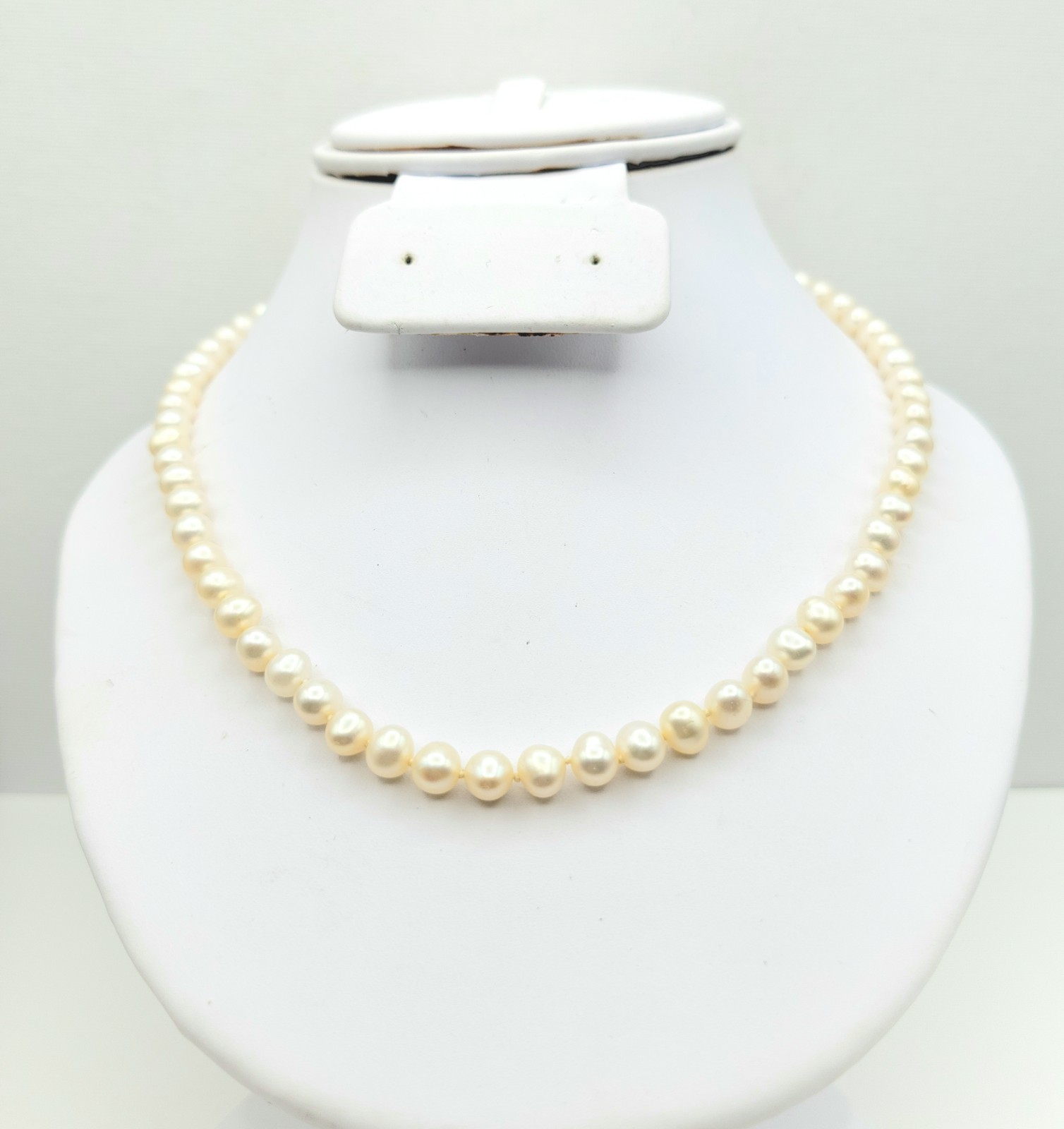 Freshwater Pearls 18″ Necklace 7″ Bracelet + Earrings Set 14K YG Closure
