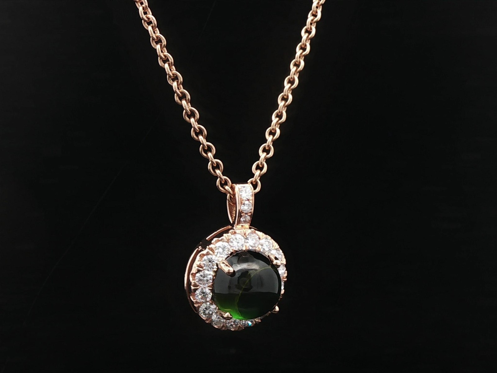 Rosy Yellow Gold High Quality Green Tourmaline Diamond Halo Pendant Necklace