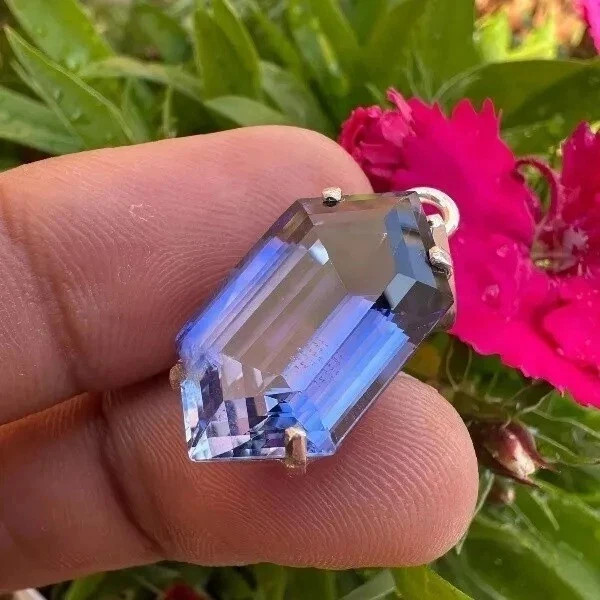 Natural 15.09 Ct Blue Sapphire Solid Silver Fancy Cut Pendant Certified Gemstone