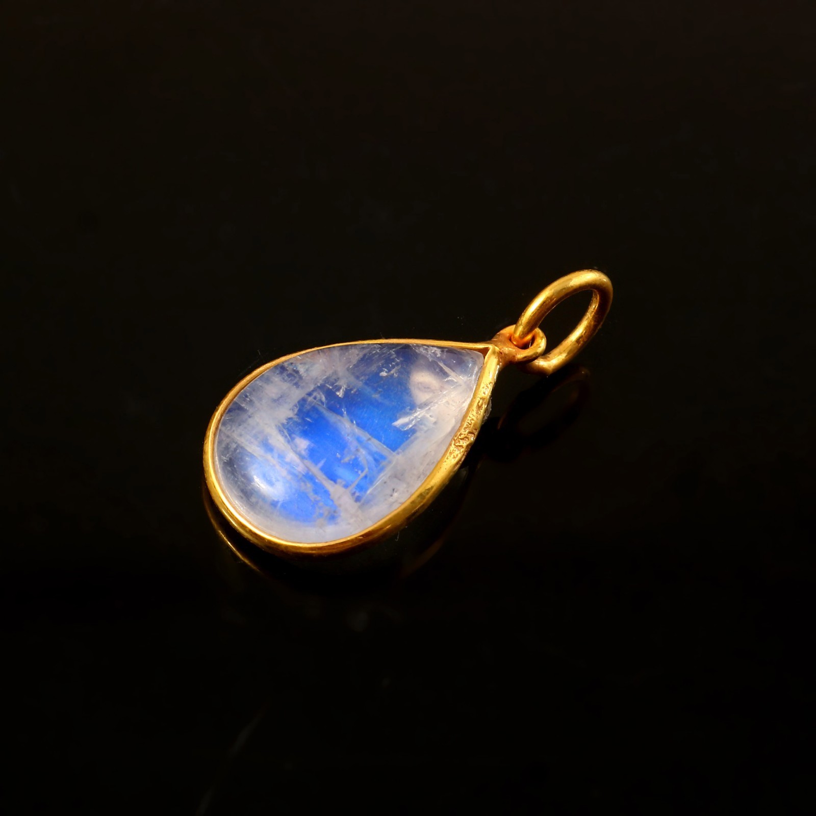 14K Gold Natural Moonstone Teardrop Pendant Blue Flash Gemstone Charm 3151