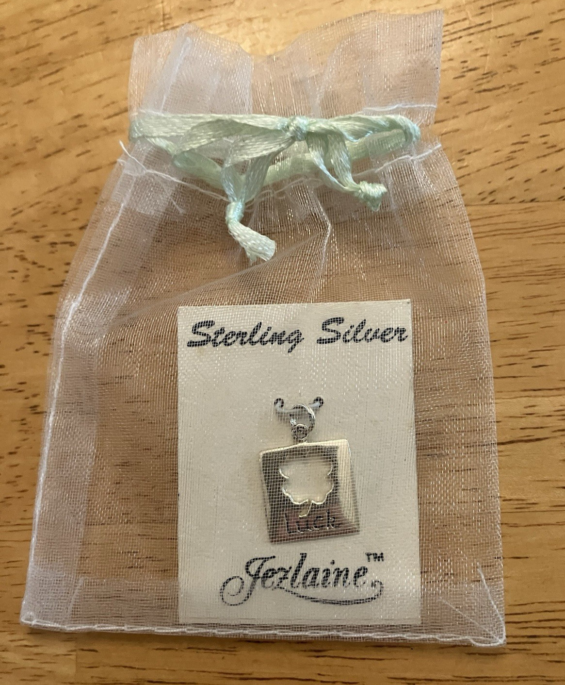 Sterling Silver Thai 925 LUCK 4 Leaf Clover Charm/Pendant Jezlaine NEW 5/8″