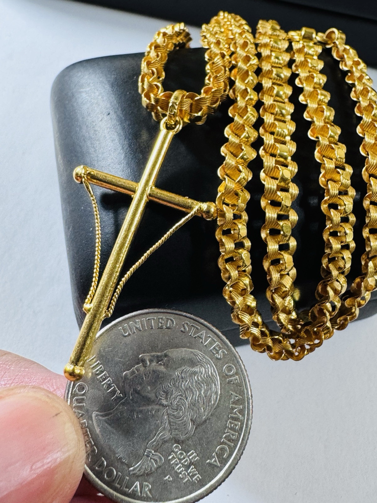 22K 916 22C Fine Real Gold 17.5”/18 inch Cross Necklace 21.7g 6mm