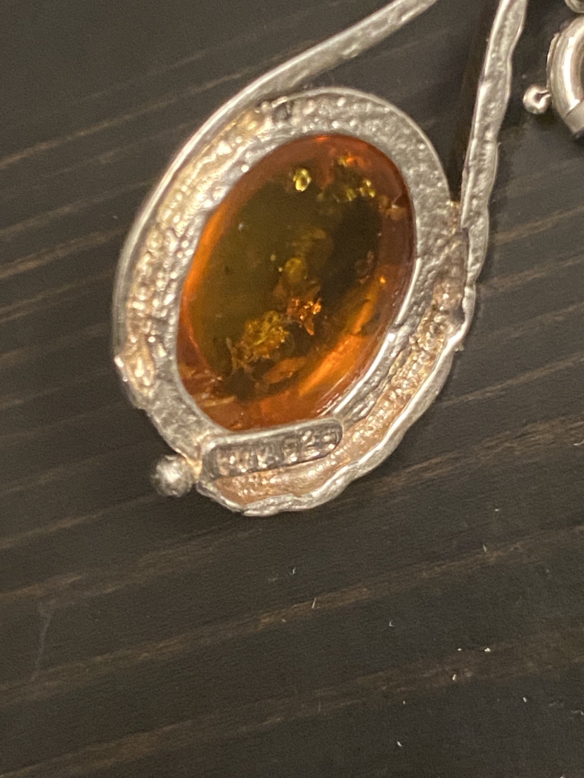 13g Sterling Silver Chain & 925 Baltic Amber Pendant