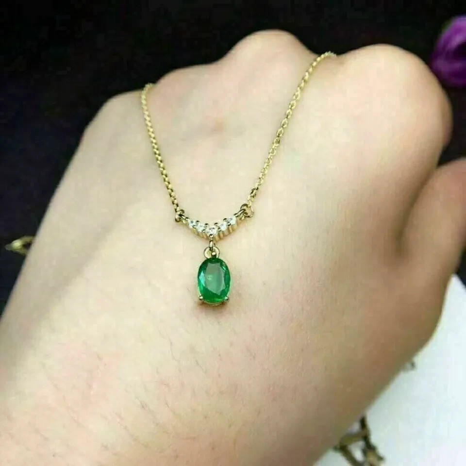 Ladies 3CT Oval Cut Green Emerald Pendant Stunning Necklace 14K Yellow Gold Over