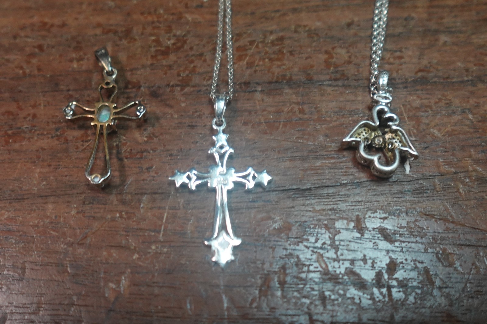 LOT OF 3 STERLING SILVER JEWELRY ITEMS CROSS ANGEL 2 W CHAIN