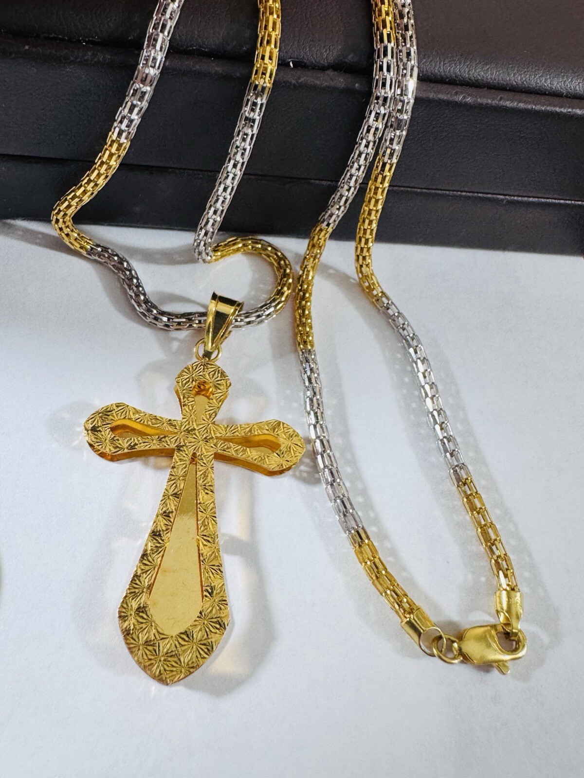 22C 22K 916 Fine Real Gold 21.5”/22” Long Cross Necklace 14.8g 3mm Mens-Womens